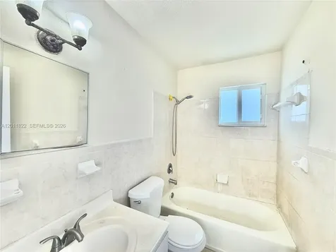 2401 NW 82nd Street Miami FL 33147