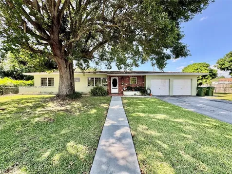 434 NW 20th Street Homestead FL 33030