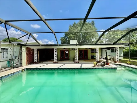 434 NW 20th Street Homestead FL 33030