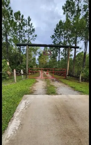 1000 NE 365 Lane Okeechobee FL 34972