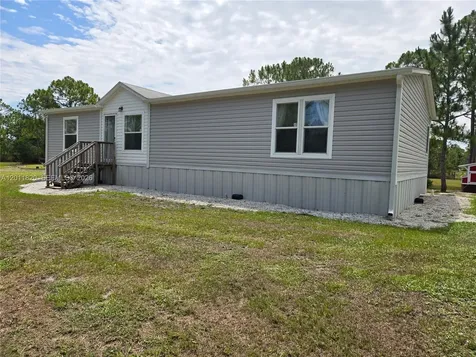 1000 NE 365 Lane Okeechobee FL 34972