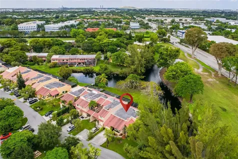 3761 Alcantara Avenue Doral FL 33178