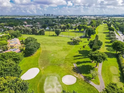 3761 Alcantara Avenue Doral FL 33178