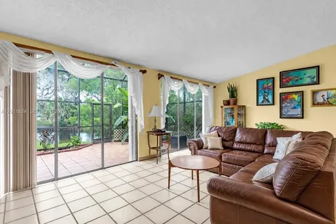 3761 Alcantara Avenue Doral FL 33178