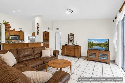 3761 Alcantara Avenue Doral FL 33178