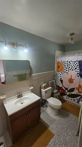 831 Wren Avenue Miami Springs FL 33166
