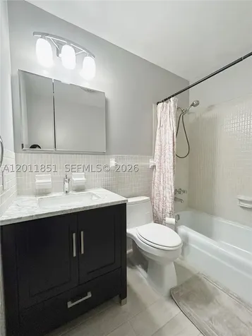 5840 NE 22nd Way Fort Lauderdale FL 33308