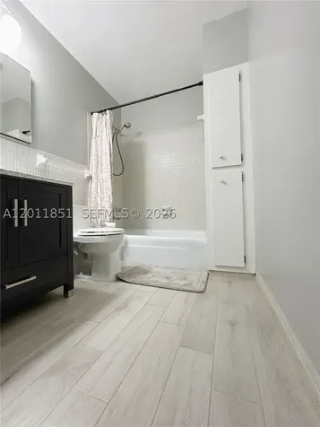5840 NE 22nd Way Fort Lauderdale FL 33308