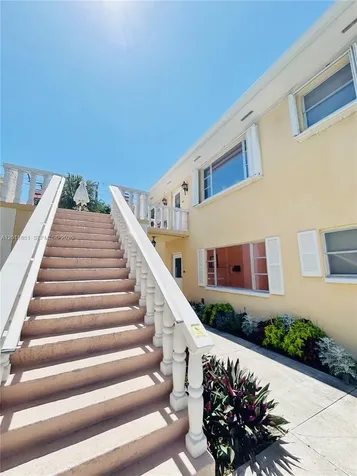 5840 NE 22nd Way Fort Lauderdale FL 33308