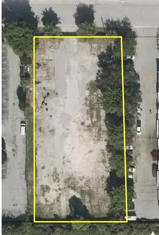 8322 NW 64 Miami FL 33166