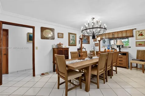 3024 SW 98th Court Miami FL 33165