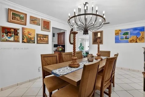 3024 SW 98th Court Miami FL 33165