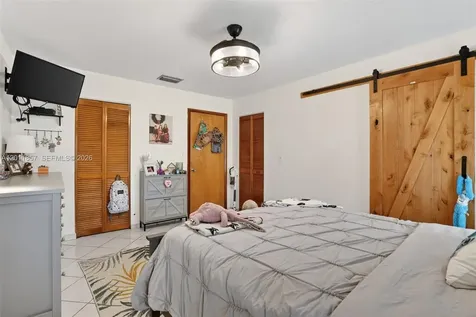 3024 SW 98th Court Miami FL 33165