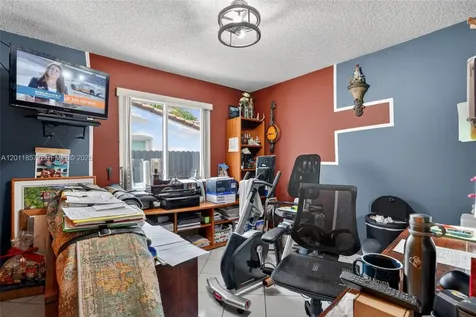 3024 SW 98th Court Miami FL 33165