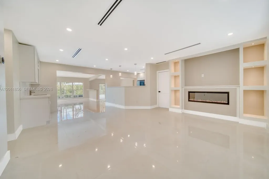 15730 SW 87th Court Palmetto Bay FL 33157