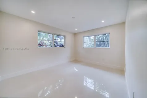 15730 SW 87th Court Palmetto Bay FL 33157