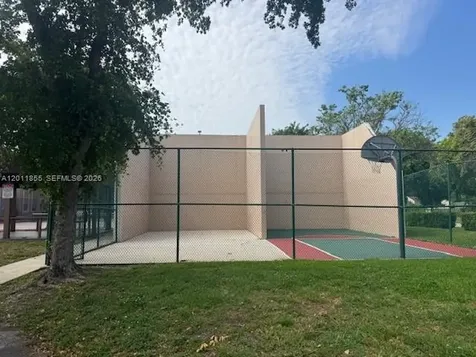 2391 NW 96th Terrace Pembroke Pines FL 33024
