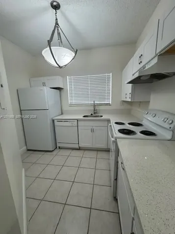 2391 NW 96th Terrace Pembroke Pines FL 33024