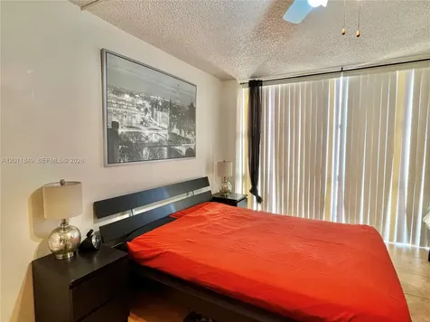 17011 N Bay Road Sunny Isles Beach FL 33160