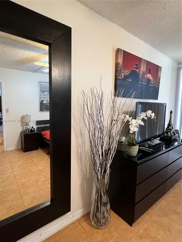 17011 N Bay Road Sunny Isles Beach FL 33160
