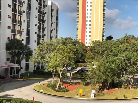 17011 N Bay Road Sunny Isles Beach FL 33160