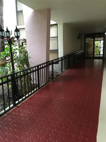 17011 N Bay Road Sunny Isles Beach FL 33160