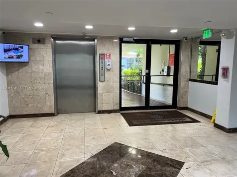 17011 N Bay Road Sunny Isles Beach FL 33160