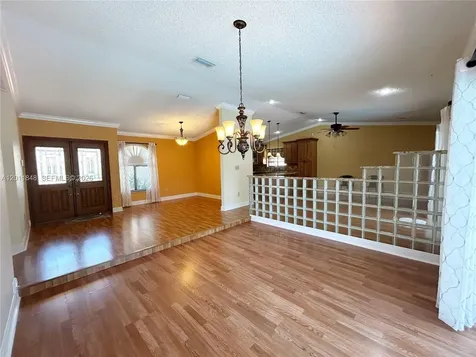 13931 SW 156th Terrace Miami FL 33177