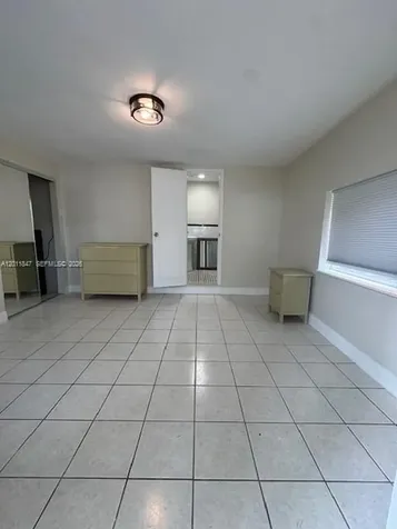 1617 NW 8th Street Miami FL 33125