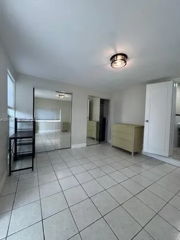 1617 NW 8th Street Miami FL 33125