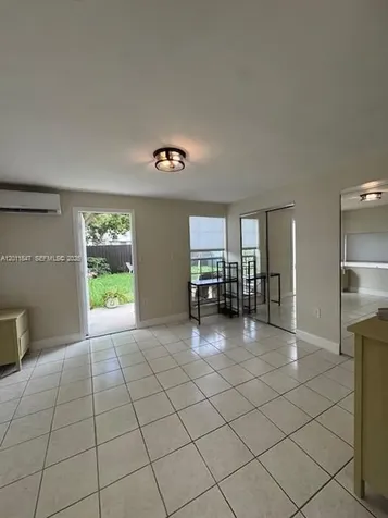 1617 NW 8th Street Miami FL 33125