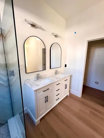 3371 NW 51st Street Miami FL 33142