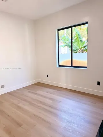 3371 NW 51st Street Miami FL 33142
