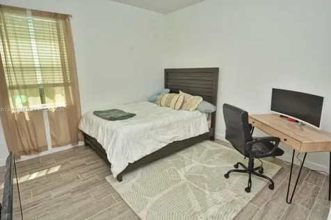 12262 SW Roma Circle Port St. Lucie FL 34987
