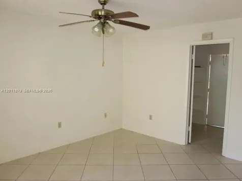 8853 SW 112 Place Miami FL 33176