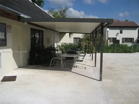 8853 SW 112 Place Miami FL 33176