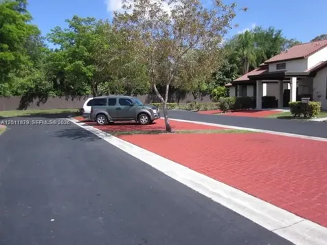 8853 SW 112 Place Miami FL 33176