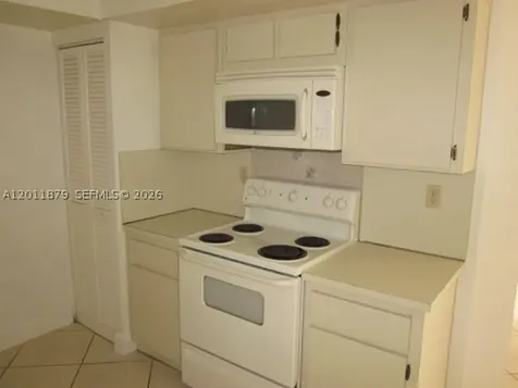 8853 SW 112 Place Miami FL 33176