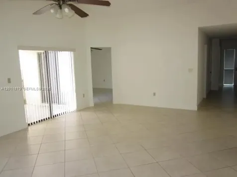 8853 SW 112 Place Miami FL 33176