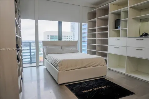 88 SW 7 Miami FL 33130
