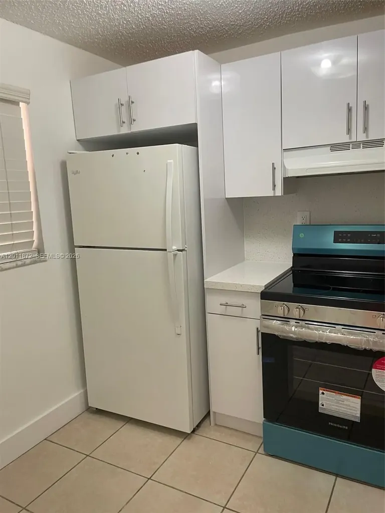 19825 SW 114th Avenue Miami FL 33157