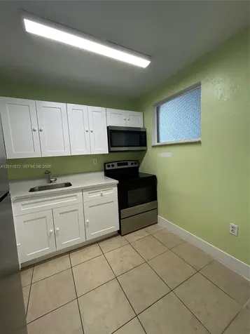 19825 SW 114th Avenue Miami FL 33157