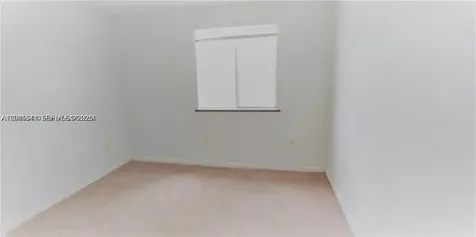 1528 SE 24th Court Homestead FL 33035