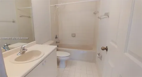 1528 SE 24th Court Homestead FL 33035