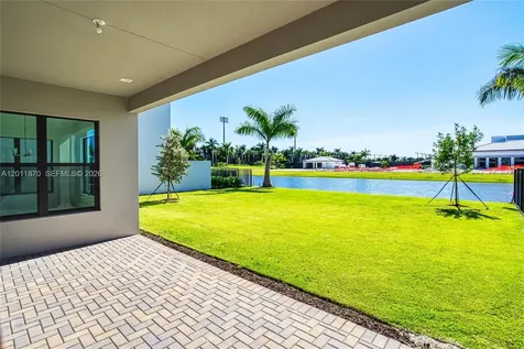 9362 Tulip Leaf Court Boca Raton FL 33434