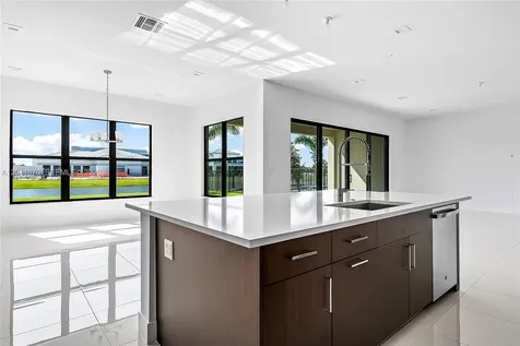 9362 Tulip Leaf Court Boca Raton FL 33434