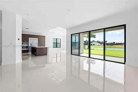 9362 Tulip Leaf Court Boca Raton FL 33434