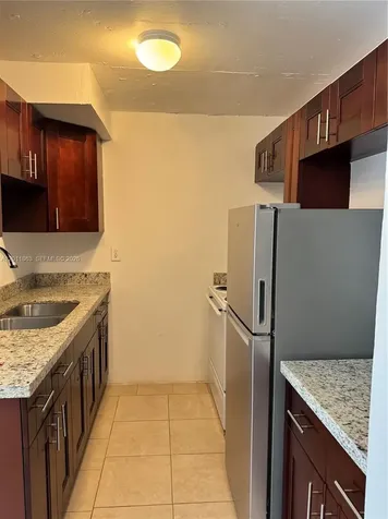 9405 W Flagler Street Miami FL 33174