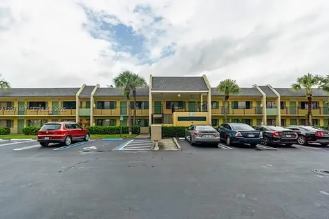 1408 W Meadows Circle W Boynton Beach FL 33436