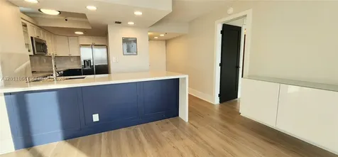 7601 E Treasure Drive North Bay Village FL 33141